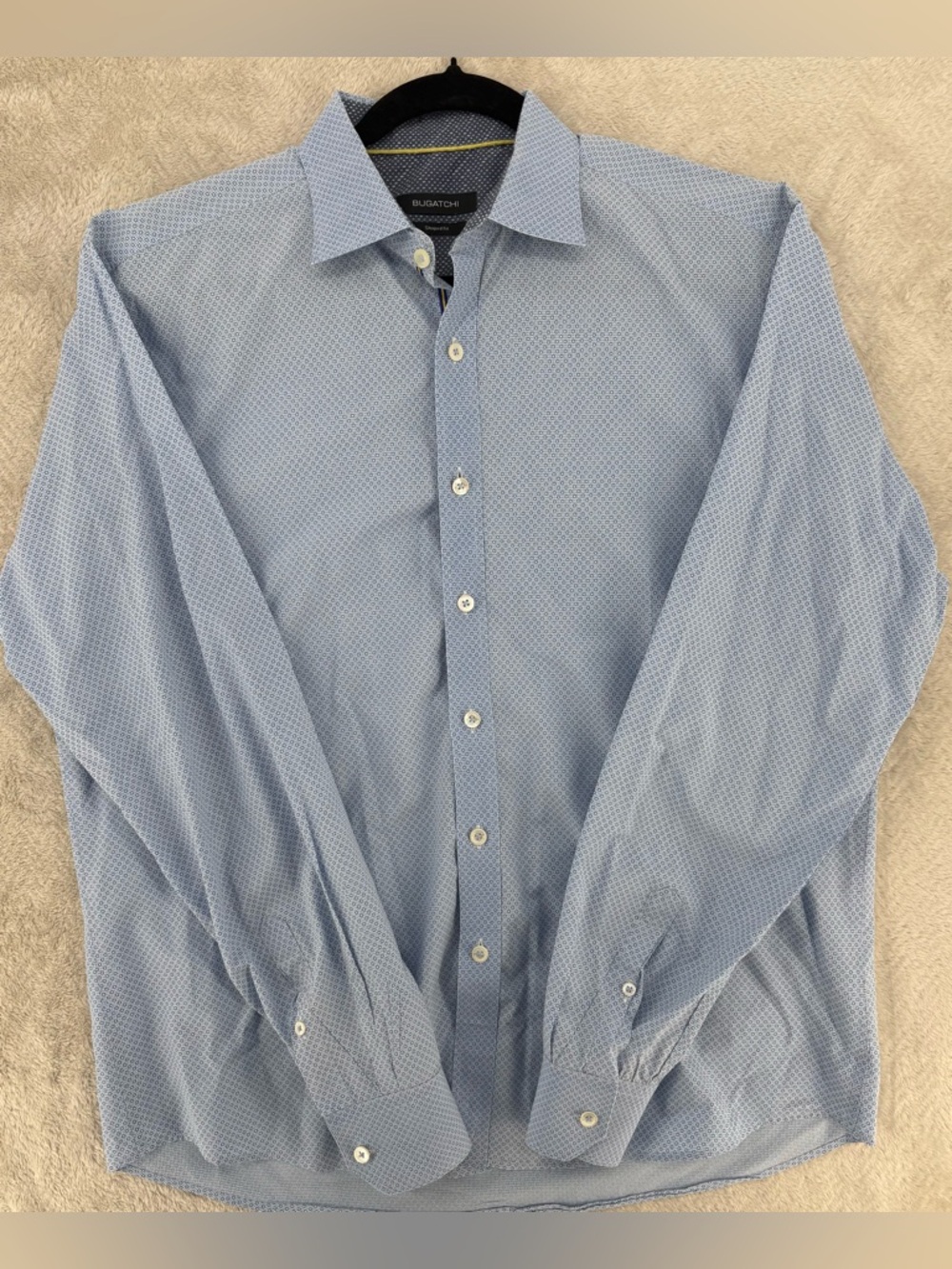 Bugatchi Light Blue Micro-Pattern Button-Down Dress Shirt (See Measurements)
